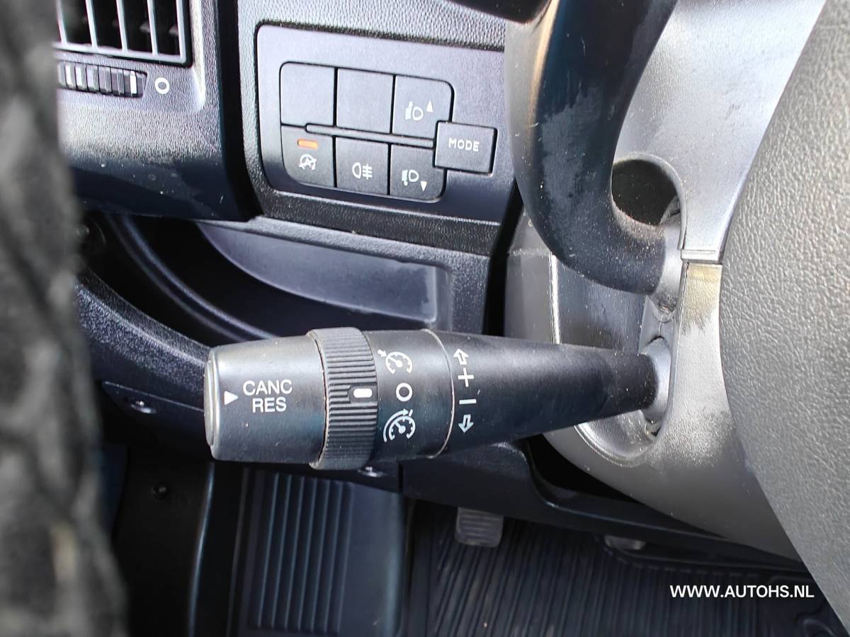 Peugeot Boxer Peugeot Boxer 333 2.2 BlueHDi 165 PK L3H2 Premium, 1e Eig , euro 6, cruise , camera , navi , apk 10- 2027 , NW motor bij 118000 km