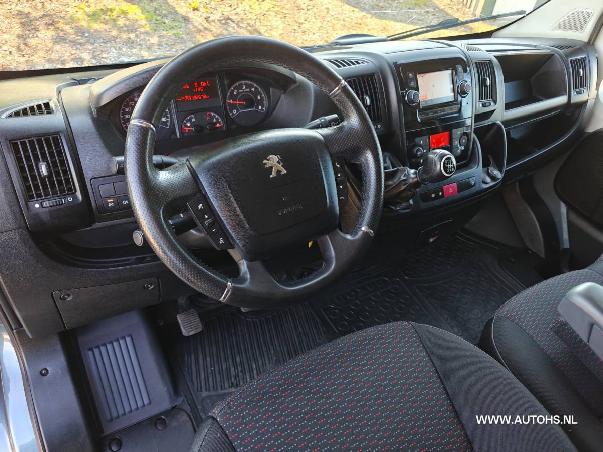 Peugeot Boxer Peugeot Boxer 333 2.2 BlueHDi 165 PK L3H2 Premium, 1e Eig , euro 6, cruise , camera , navi , apk 10- 2027 , NW motor bij 118000 km