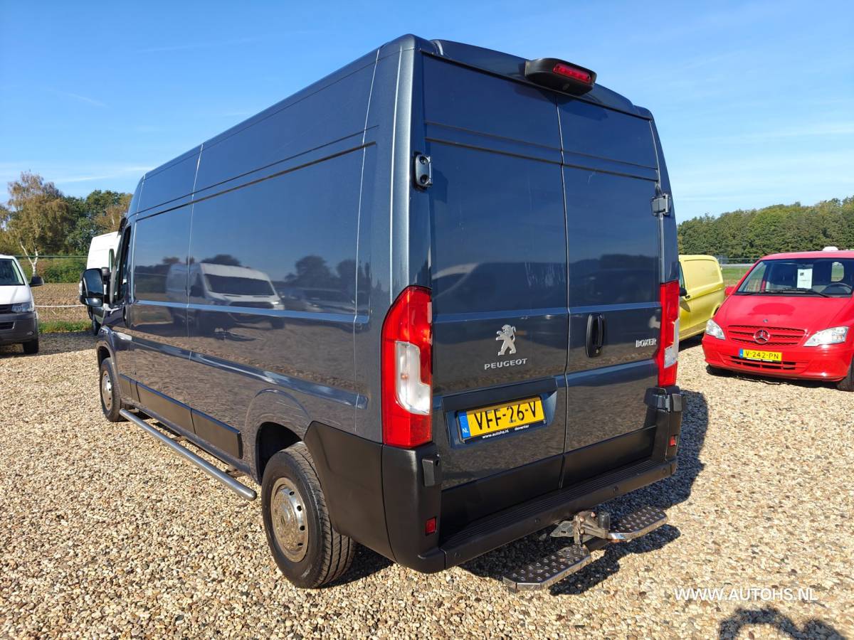 Peugeot Boxer Peugeot Boxer 333 2.2 BlueHDi 165 PK L3H2 Premium, 1e Eig , euro 6, cruise , camera , navi , apk 10- 2027 , NW motor bij 118000 km