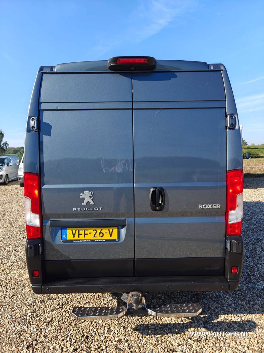 Peugeot Boxer Peugeot Boxer 333 2.2 BlueHDi 165 PK L3H2 Premium, 1e Eig , euro 6, cruise , camera , navi , apk 10- 2027 , NW motor bij 118000 km