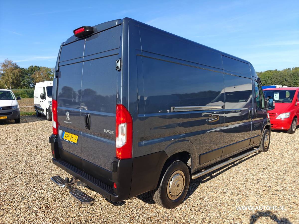 Peugeot Boxer Peugeot Boxer 333 2.2 BlueHDi 165 PK L3H2 Premium, 1e Eig , euro 6, cruise , camera , navi , apk 10- 2027 , NW motor bij 118000 km