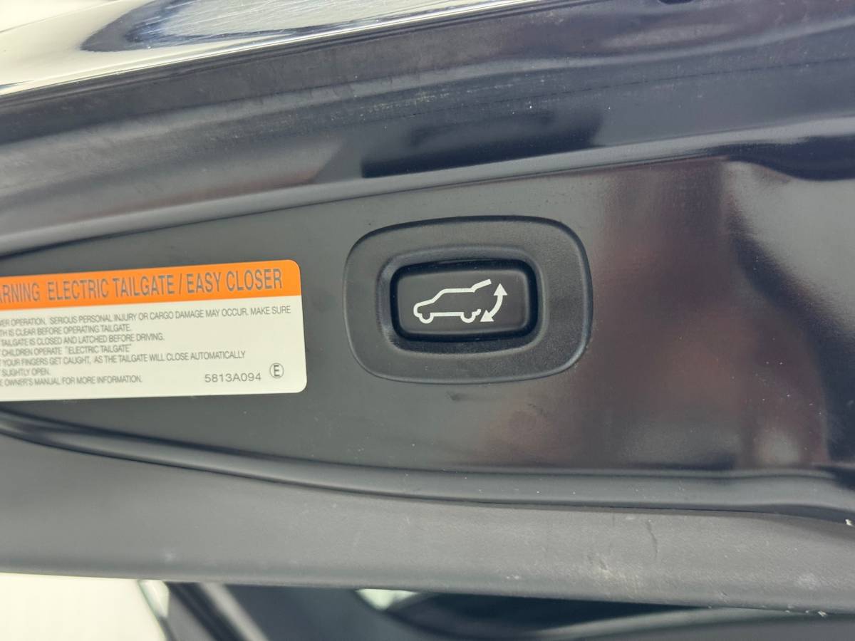 Mitsubishi Outlander Mitsubishi Outlander 2.4 PHEV Instyle |SOH 83%|Trekhaak|Clima|Stoelverwarming|Stuurverwarming|Parkeersensoren|