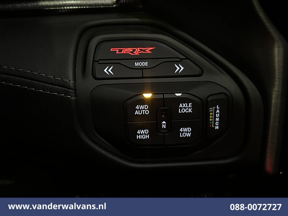 Dodge Ram 1500 Dodge Ram 1500 TRX HELLCAT | 6.2 V8 712pk SUPERCHARGED HEMI 4×4 Automaat | Crew Cab Euro6 | Full Option Harman / Kardon, Pano, Carbon