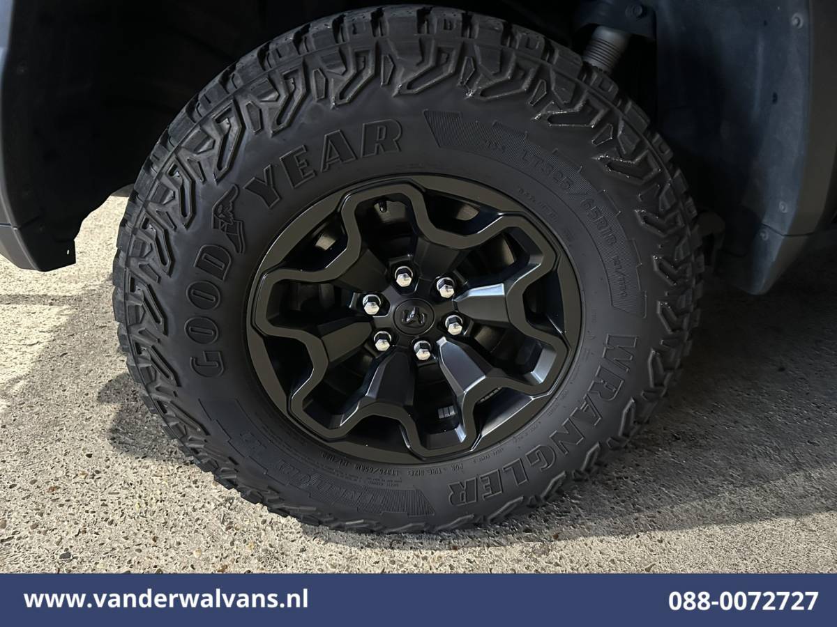 Dodge Ram 1500 Dodge Ram 1500 TRX HELLCAT | 6.2 V8 712pk SUPERCHARGED HEMI 4×4 Automaat | Crew Cab Euro6 | Full Option Harman / Kardon, Pano, Carbon