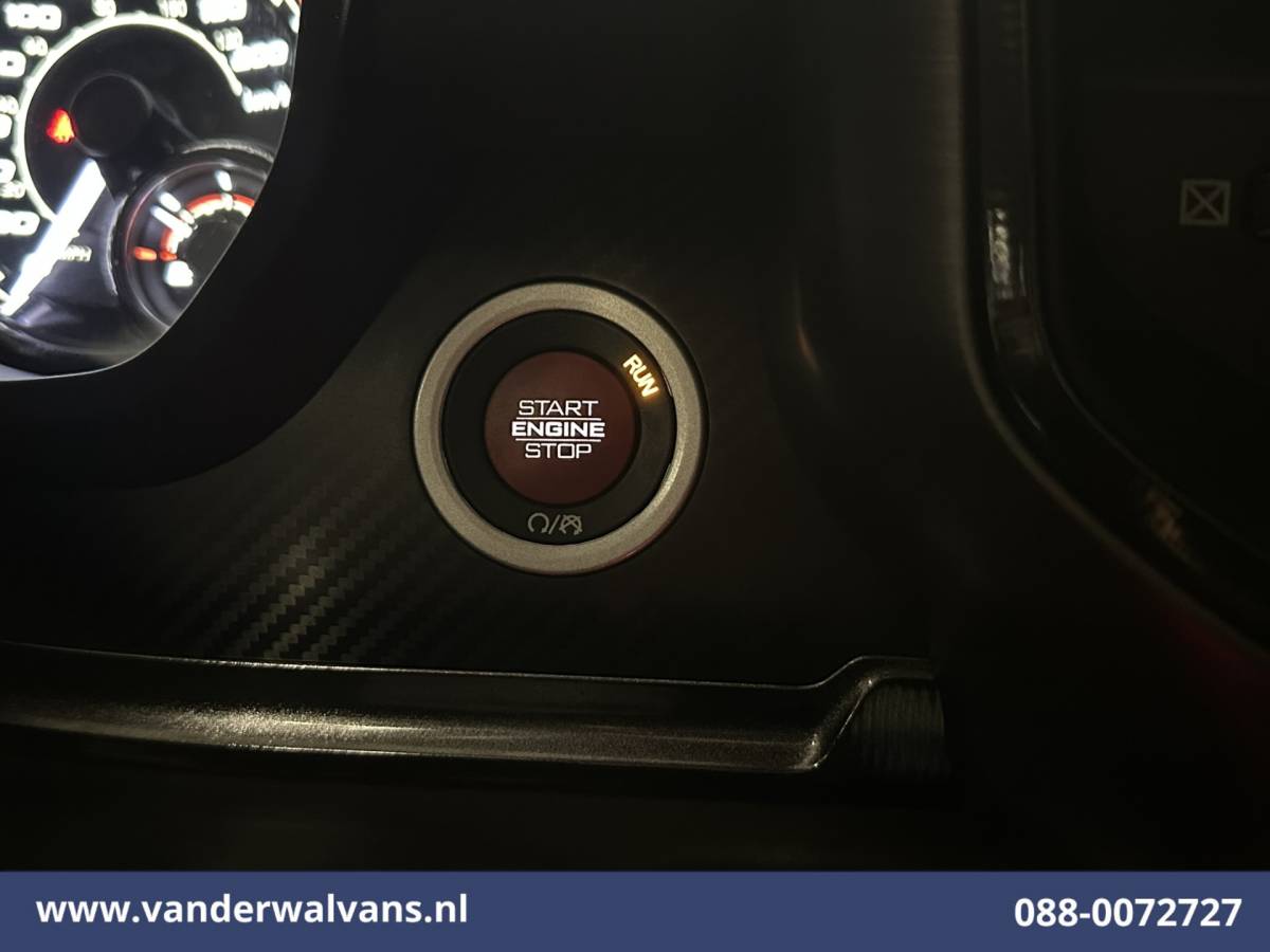 Dodge Ram 1500 Dodge Ram 1500 TRX HELLCAT | 6.2 V8 712pk SUPERCHARGED HEMI 4×4 Automaat | Crew Cab Euro6 | Full Option Harman / Kardon, Pano, Carbon