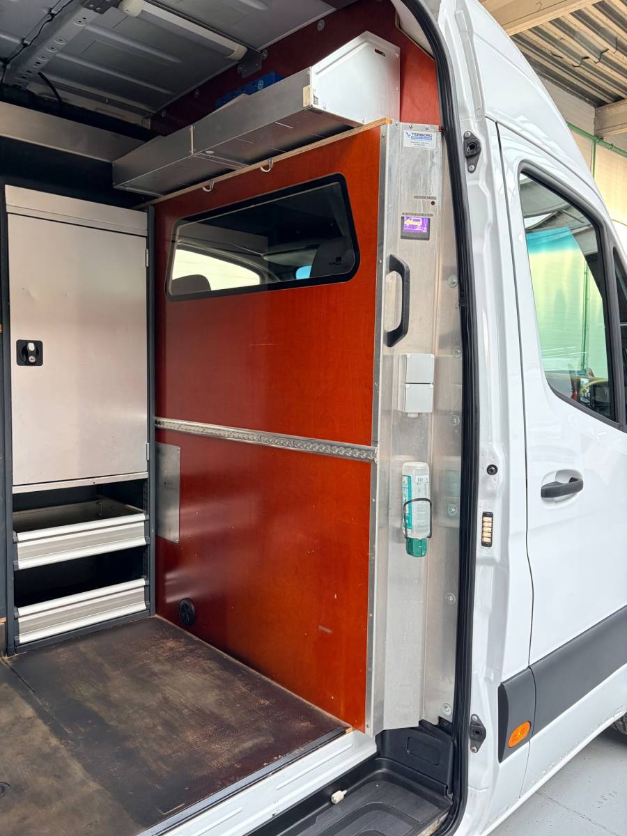 Mercedes-Benz Sprinter Mercedes-Benz Sprinter Automaat Servicewagen 314 2.2 CDI 140PK L2H2 euro6 BOTT, Victron V230, Standkachel Trekhaak RIJKLAARPRIJS