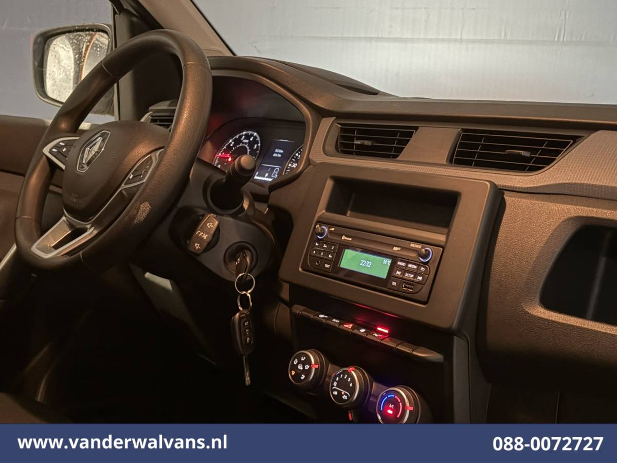 Renault Express Renault Express 1.5 dCi 96pk L1H1 Euro6 Airco | Cruisecontrol | LED | Parkeersensoren Trekhaak