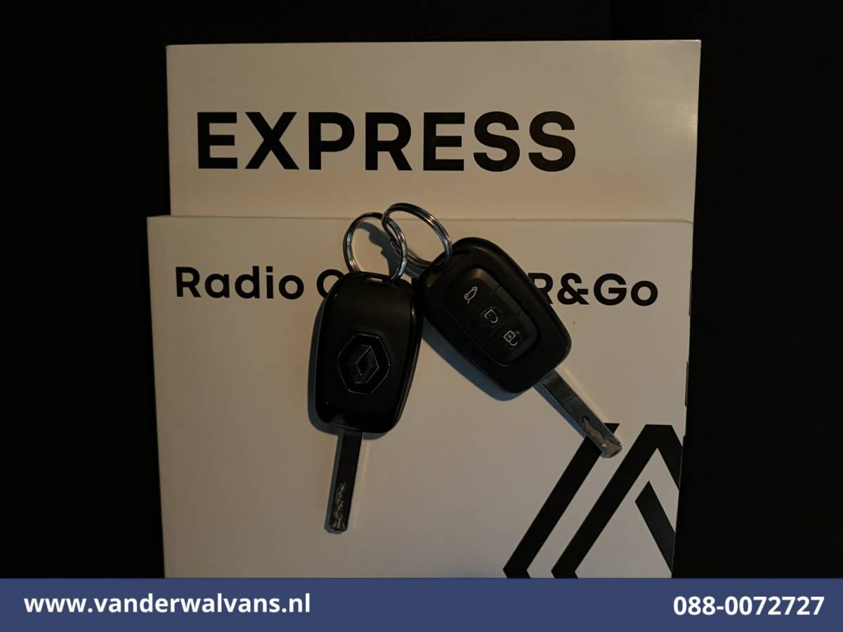 Renault Express Renault Express 1.5 dCi 96pk L1H1 Euro6 Airco | Cruisecontrol | LED | Parkeersensoren Trekhaak