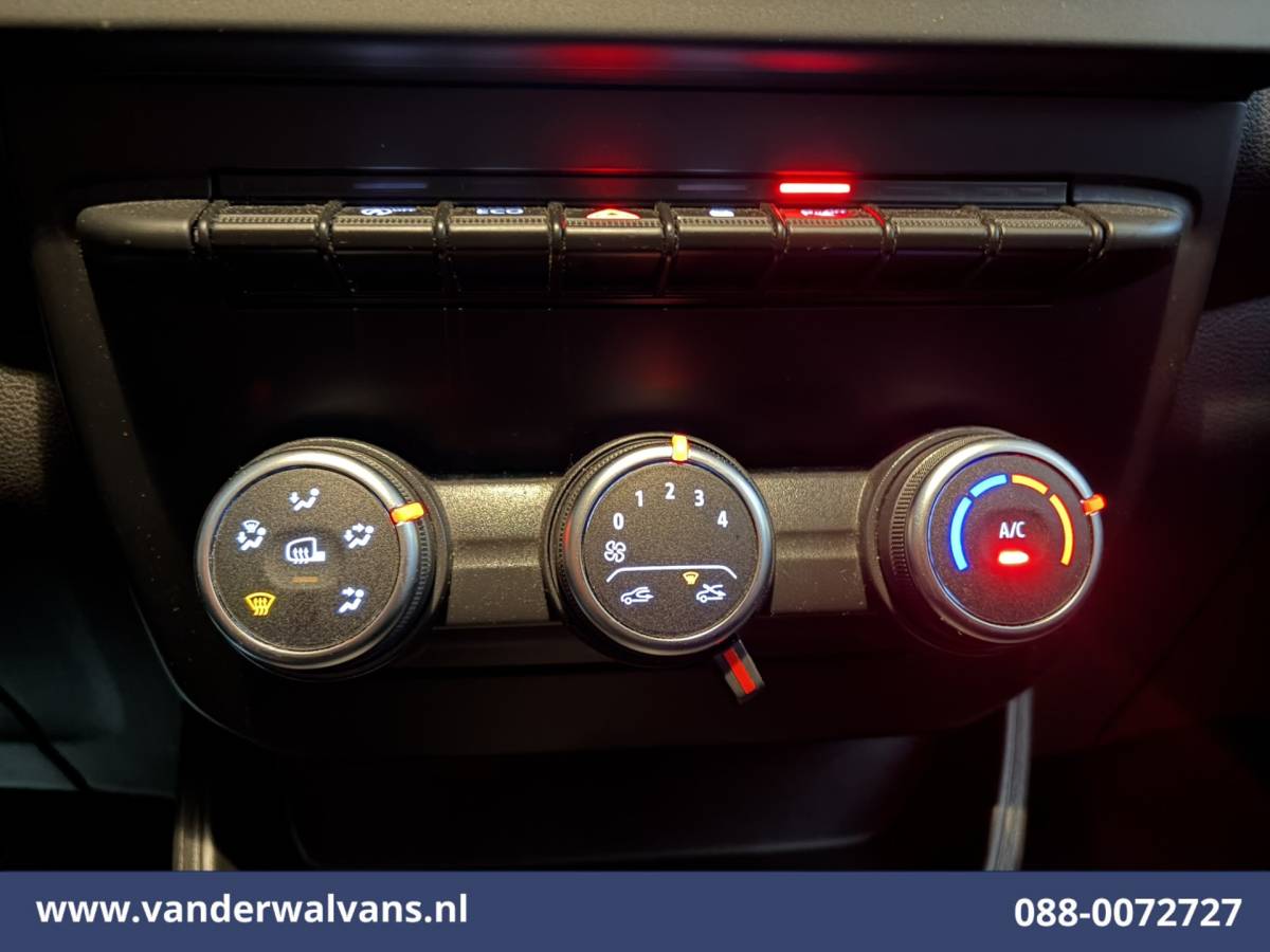 Renault Express Renault Express 1.5 dCi 96pk L1H1 Euro6 Airco | Cruisecontrol | LED | Parkeersensoren Trekhaak