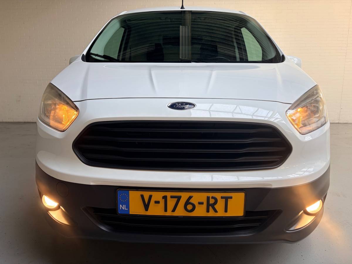 Ford Transit Courier Ford Transit Courier 1.5 TDCI Trend, Airco, CruiseControl, Stoel verwarming Schuifdeur 1ste eigenaar Nederlandse bus RIJKLAARPRIJS