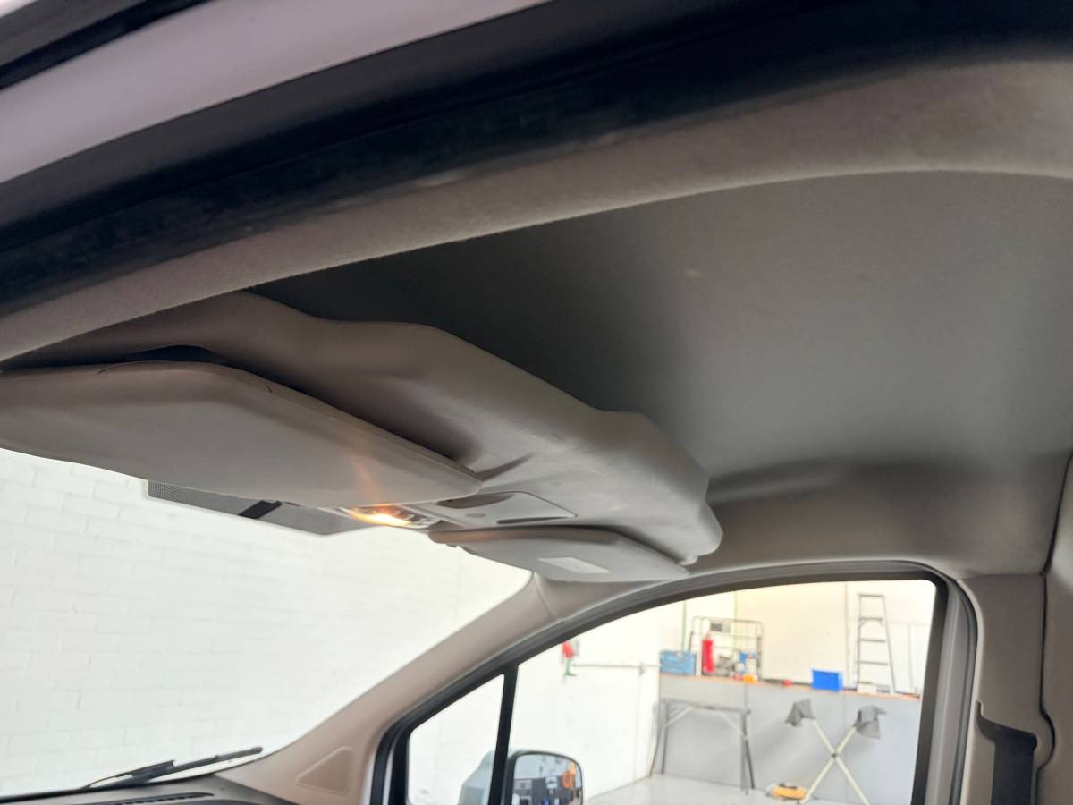 Ford Transit Courier Ford Transit Courier 1.5 TDCI Trend, Airco, CruiseControl, Stoel verwarming Schuifdeur 1ste eigenaar Nederlandse bus RIJKLAARPRIJS