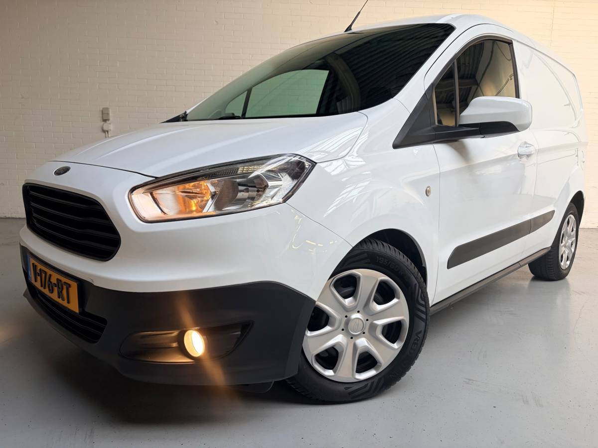 Ford Transit Courier Ford Transit Courier 1.5 TDCI Trend, Airco, CruiseControl, Stoel verwarming Schuifdeur 1ste eigenaar Nederlandse bus RIJKLAARPRIJS
