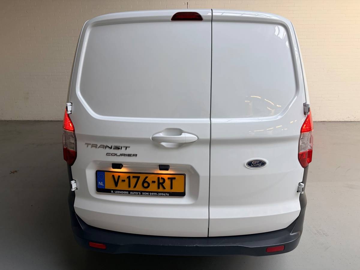Ford Transit Courier Ford Transit Courier 1.5 TDCI Trend, Airco, CruiseControl, Stoel verwarming Schuifdeur 1ste eigenaar Nederlandse bus RIJKLAARPRIJS