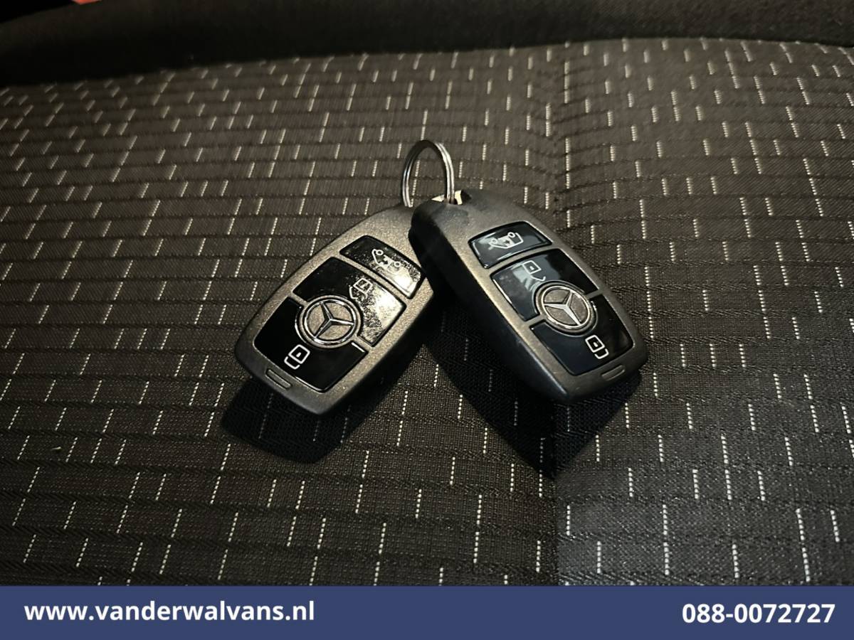 Mercedes-Benz Vito Mercedes-Benz Vito 116 CDI 164pk L2H1 2025 Model Euro6 Airco |  Camera | XXL MBUX | Navigatie | Cruisecontrol | Stoelverwarming Parkeersensoren, Bijrijdersbank