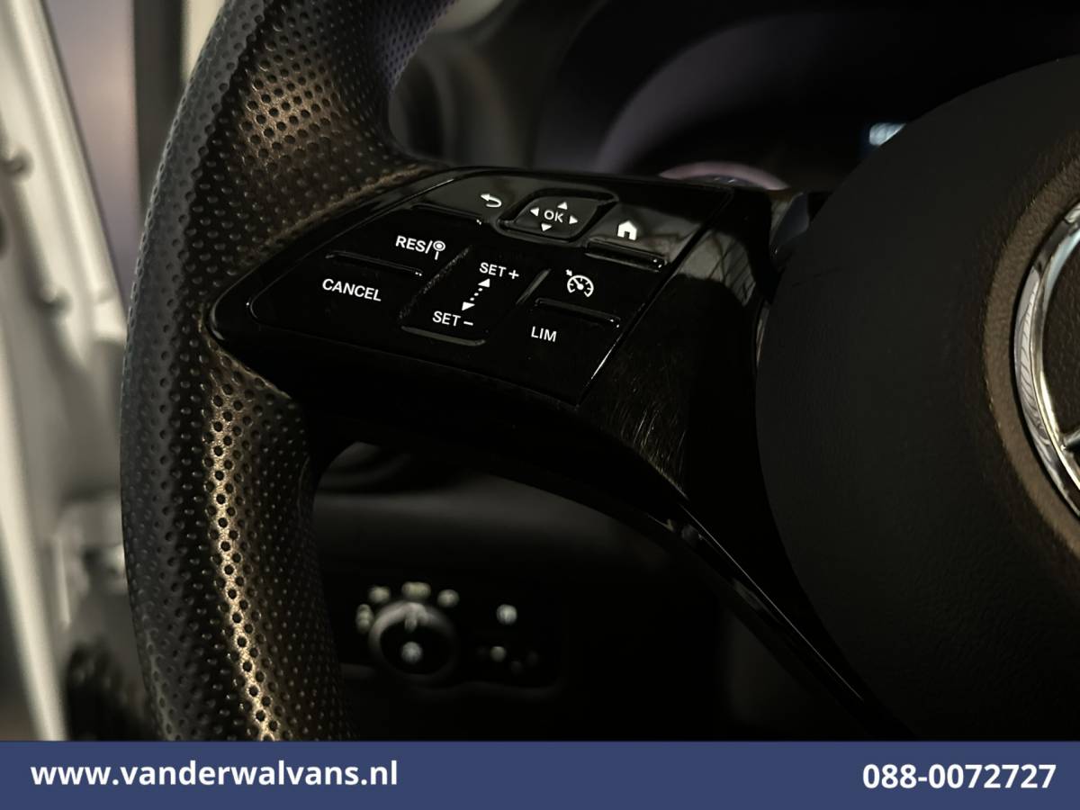Mercedes-Benz Vito Mercedes-Benz Vito 116 CDI 164pk L2H1 2025 Model Euro6 Airco |  Camera | XXL MBUX | Navigatie | Cruisecontrol | Stoelverwarming Parkeersensoren, Bijrijdersbank
