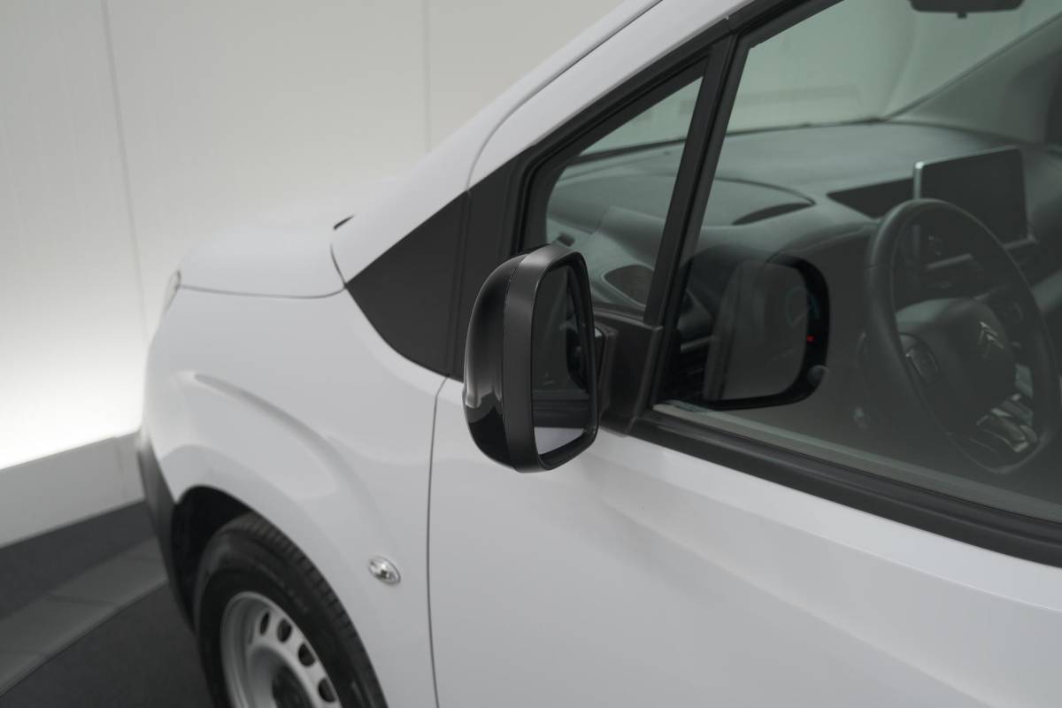 Citroën ë-Berlingo Citroen ë-Berlingo 136 L1 50 kWh | SOH 99,1% | Camera | Vloerplaat Laadruimte | Apple Carplay | Parkeersensoren