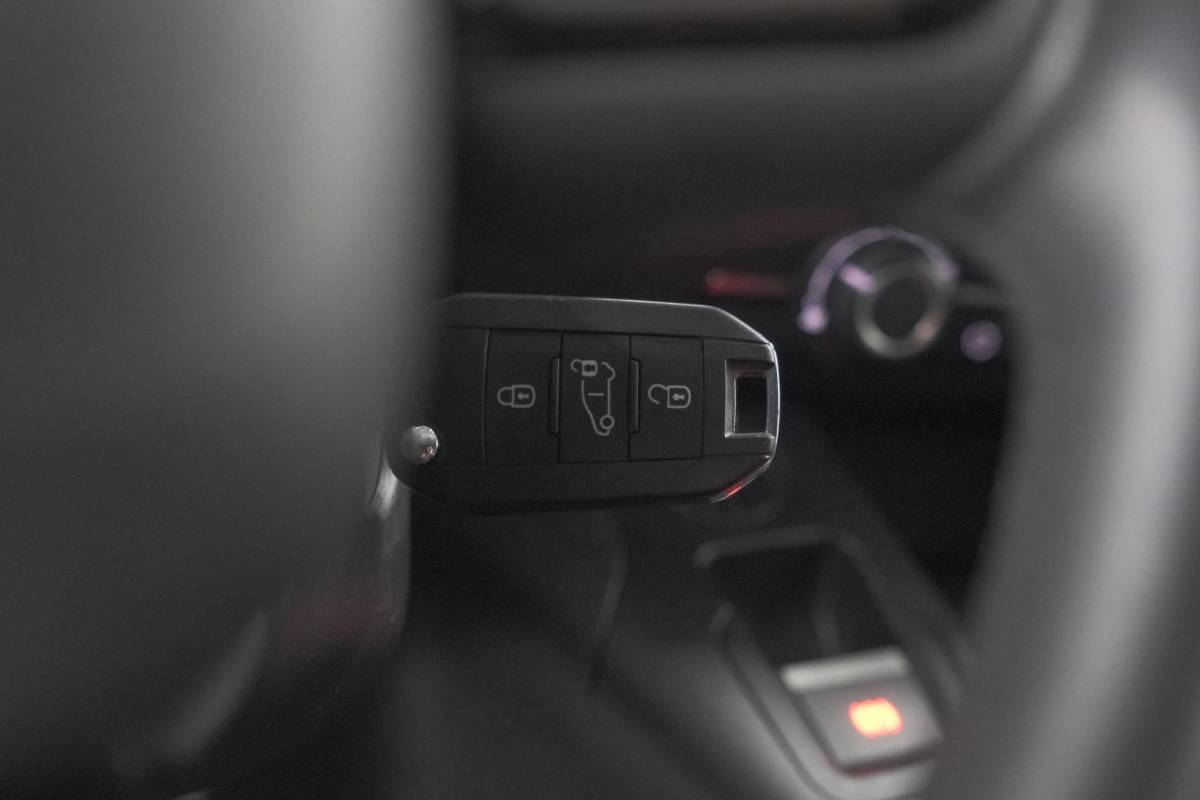 Citroën ë-Berlingo Citroen ë-Berlingo 136 L1 50 kWh | SOH 99,1% | Camera | Vloerplaat Laadruimte | Apple Carplay | Parkeersensoren