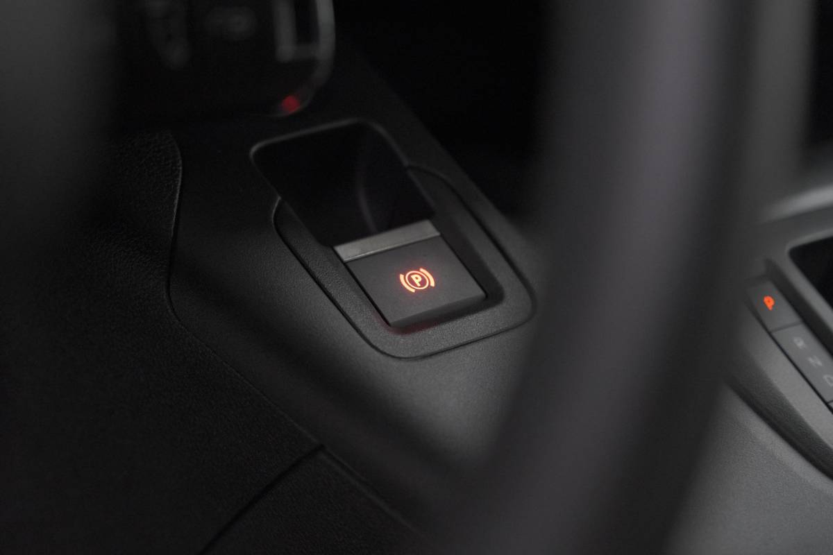 Citroën ë-Berlingo Citroen ë-Berlingo 136 L1 50 kWh | SOH 99,1% | Camera | Vloerplaat Laadruimte | Apple Carplay | Parkeersensoren