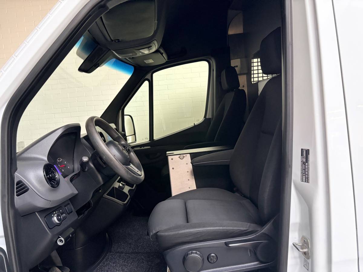 Mercedes-Benz Sprinter Mercedes-Benz Sprinter Automaat Servicewagen 314 2.2 CDI 140PK L1H2 euro6 BOTT, Victron V230, Standkachel RIJKLAARPRIJS