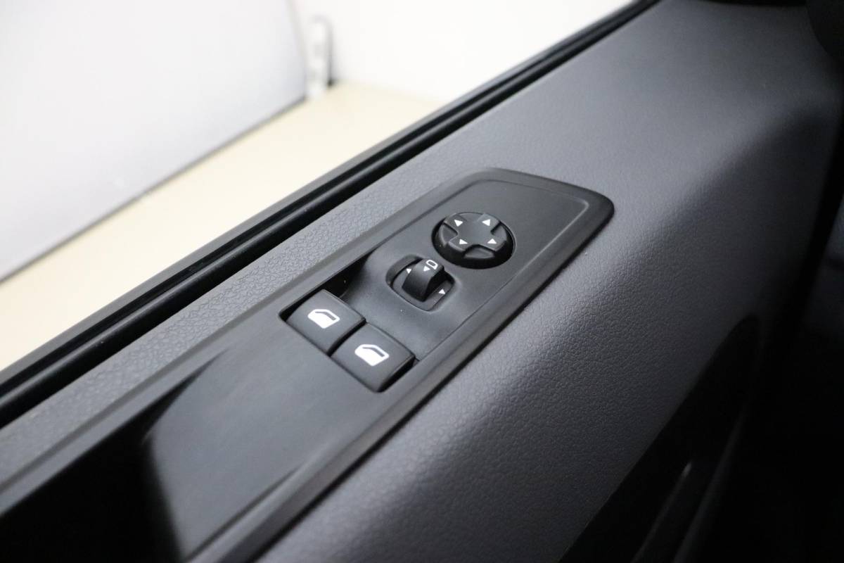 Opel Vivaro Opel Vivaro 1.5 CDTI L2H1 Edition | Navigatie | Cruise Control | Trekhaak | Camera | 1e Eigenaar
