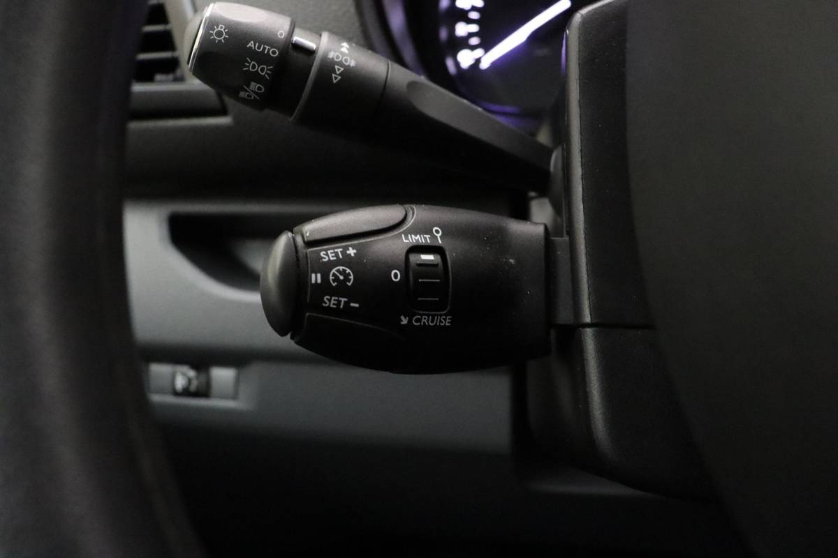 Opel Vivaro Opel Vivaro 1.5 CDTI L2H1 Edition | Navigatie | Cruise Control | Trekhaak | Camera | 1e Eigenaar