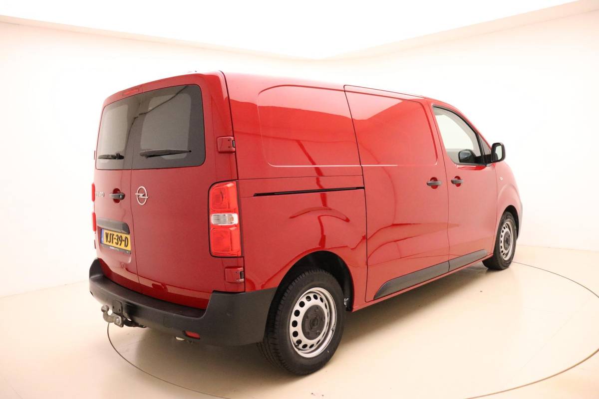 Opel Vivaro Opel Vivaro 1.5 CDTI L2H1 Edition | Navigatie | Cruise Control | Trekhaak | Camera | 1e Eigenaar