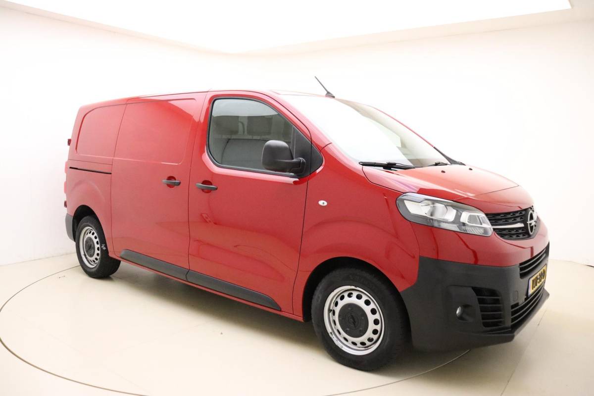Opel Vivaro Opel Vivaro 1.5 CDTI L2H1 Edition | Navigatie | Cruise Control | Trekhaak | Camera | 1e Eigenaar