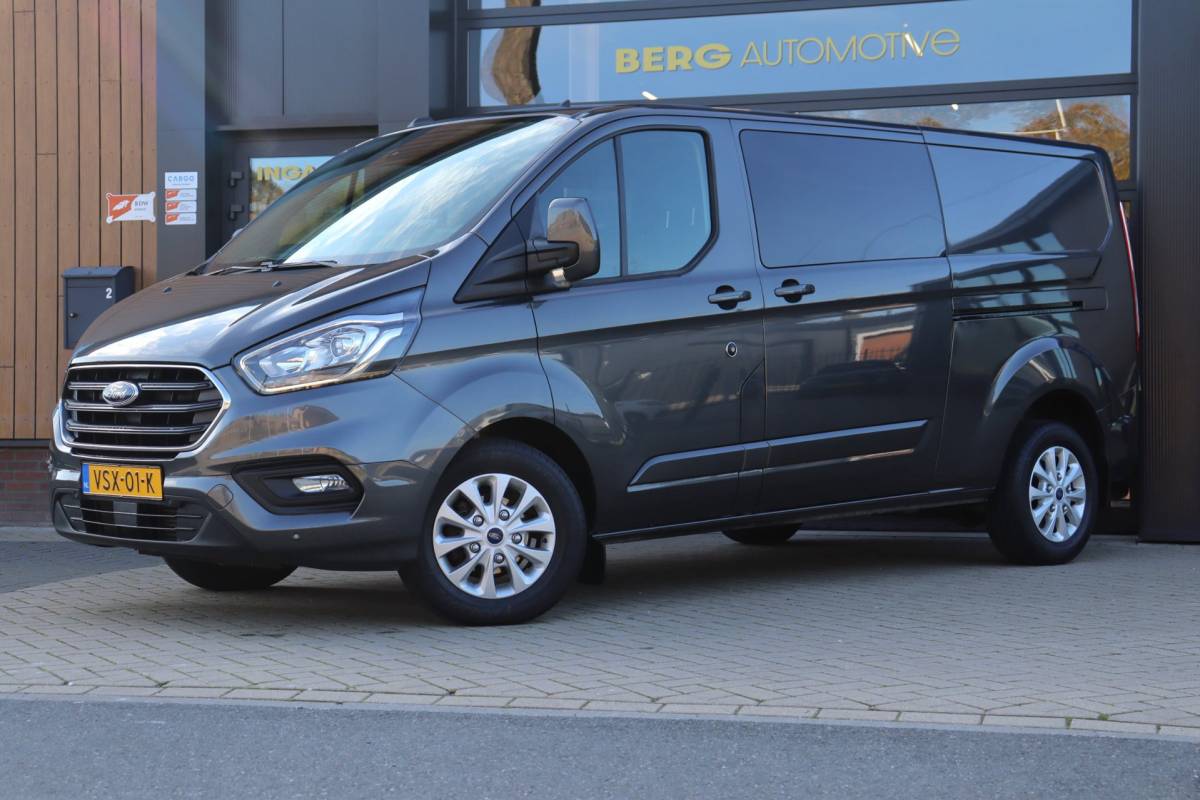 Ford Transit Custom Ford Transit Custom 300 2.0 TDCI L2H1 Limited DC | NAP | Eerste Eigenaar | 170 PK | Cruise | Apple Carplay | Camera | Trekhaak |