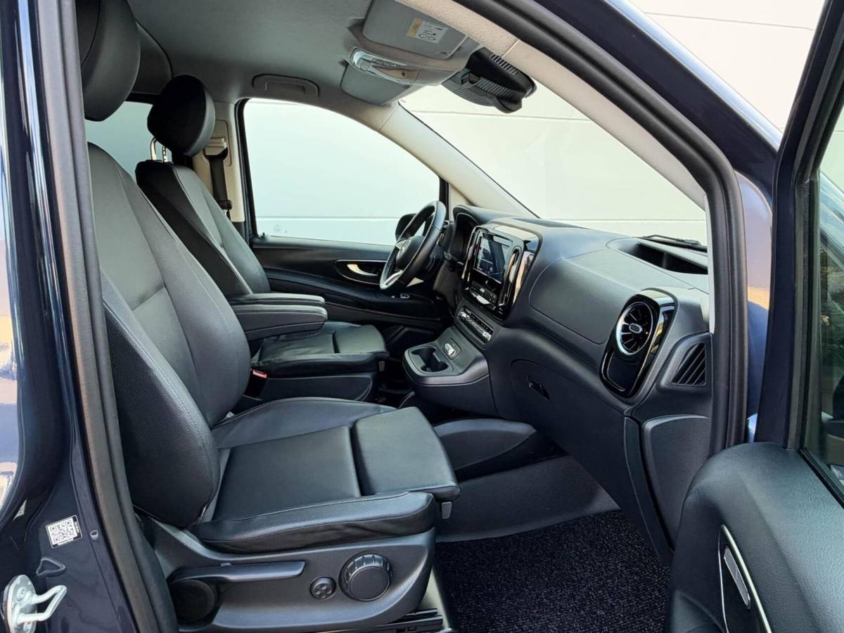 Mercedes-Benz Vito Mercedes Vito Bestel 119 CDI L3 XXL Dubbel Cabine | Leder | Full LED | Adaptive cruise | 2x Schuifdeur | Camera