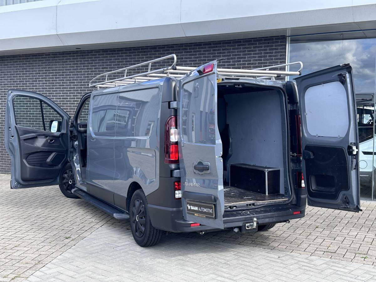 Nissan Primastar Nissan Primastar 2.0 dCi 130 L2H1 N-Connecta | Camera | Apple CarPlay | Airco