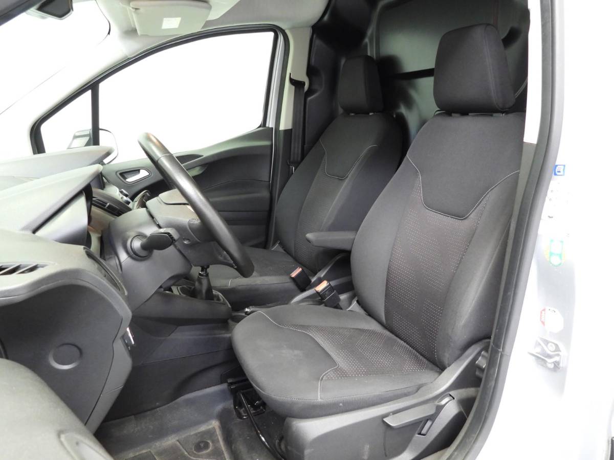 Ford Transit Courier Ford Transit Courier 1.0 Trend EcoBoost NAVI/AIRCO/CRUISE/PDC/SCHUIFDEUR!