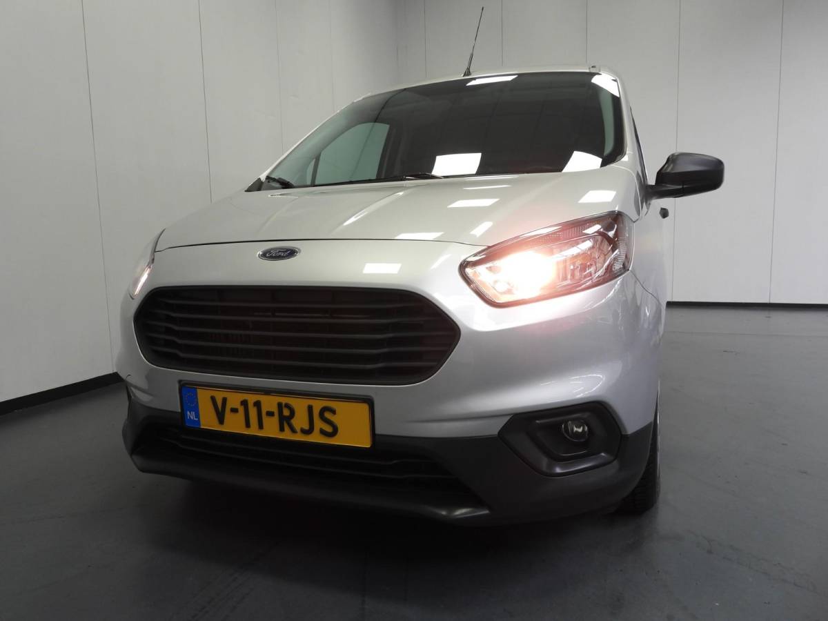 Ford Transit Courier Ford Transit Courier 1.0 Trend EcoBoost NAVI/AIRCO/CRUISE/PDC/SCHUIFDEUR!