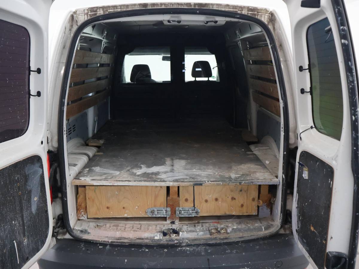 Volkswagen Caddy Volkswagen Caddy 1.6 TDI L2H1 MAXI + NAVIGATIE | TREKHAAK | CAMERA | CRUISE | AIRCO