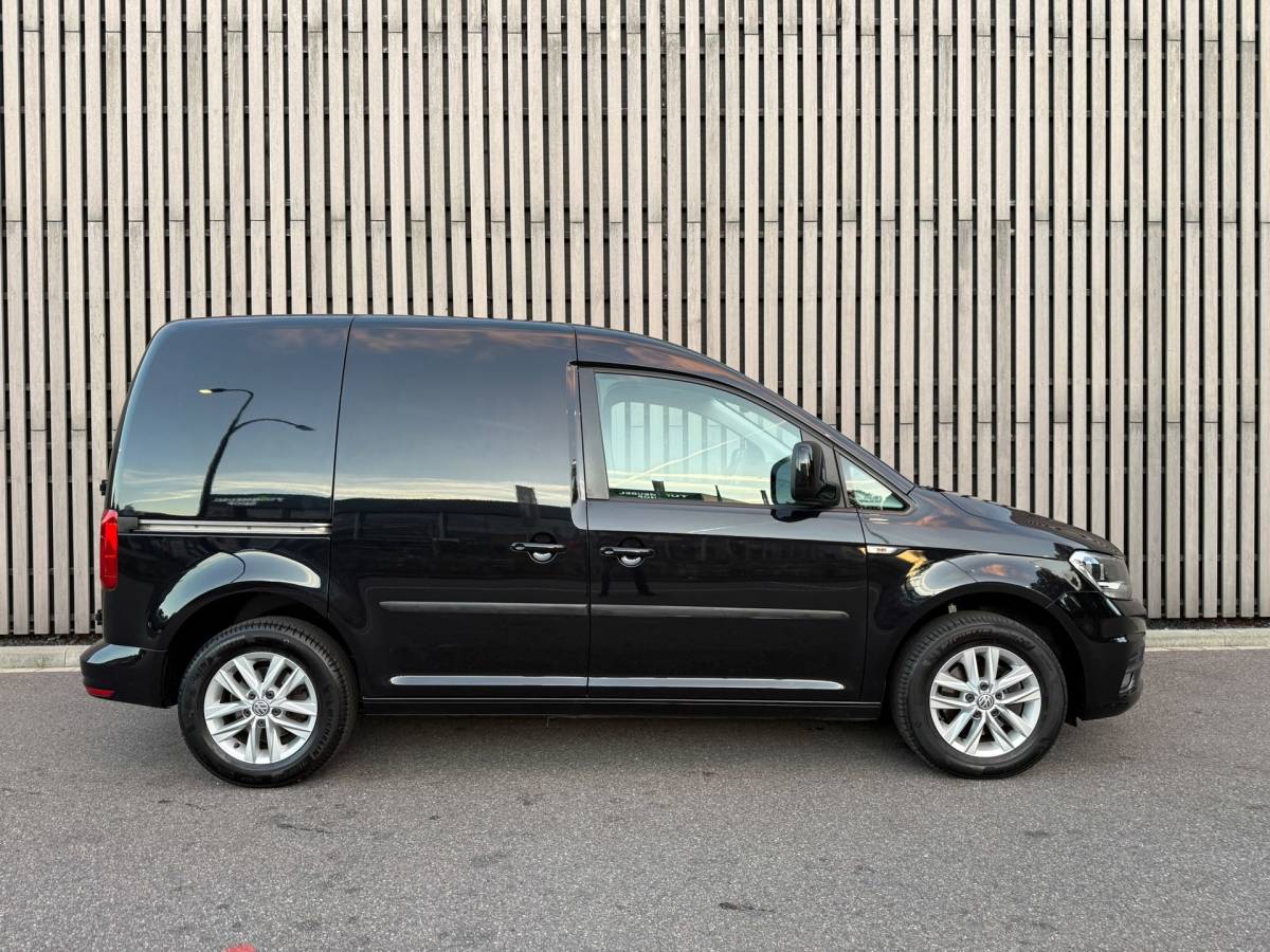 Volkswagen Caddy Volkswagen Caddy 2.0 TDI Highline Automaat Zeer netjes!