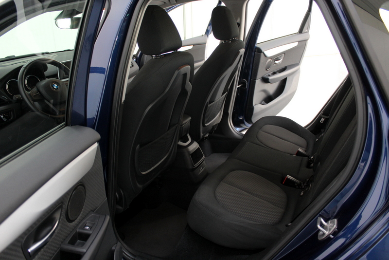 BMW 2 Serie BMW 2-serie Active Tourer 218i 136PK, RIJKLAAR | AIRCO | SPEEDLIMIT | BLUETOOTH