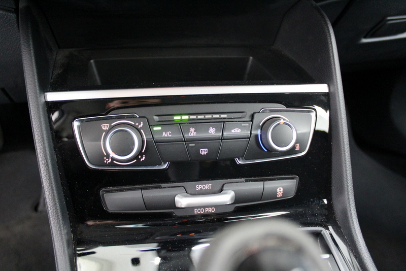 BMW 2 Serie BMW 2-serie Active Tourer 218i 136PK, RIJKLAAR | AIRCO | SPEEDLIMIT | BLUETOOTH