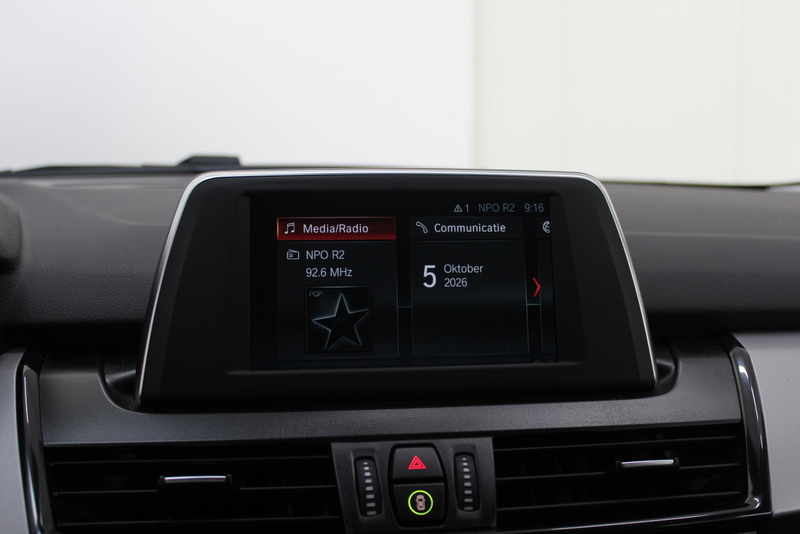 BMW 2 Serie BMW 2-serie Active Tourer 218i 136PK, RIJKLAAR | AIRCO | SPEEDLIMIT | BLUETOOTH