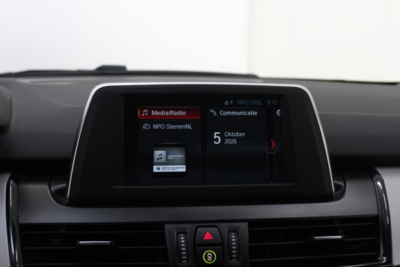BMW 2 Serie BMW 2-serie Active Tourer 218i 136PK, RIJKLAAR | AIRCO | SPEEDLIMIT | BLUETOOTH