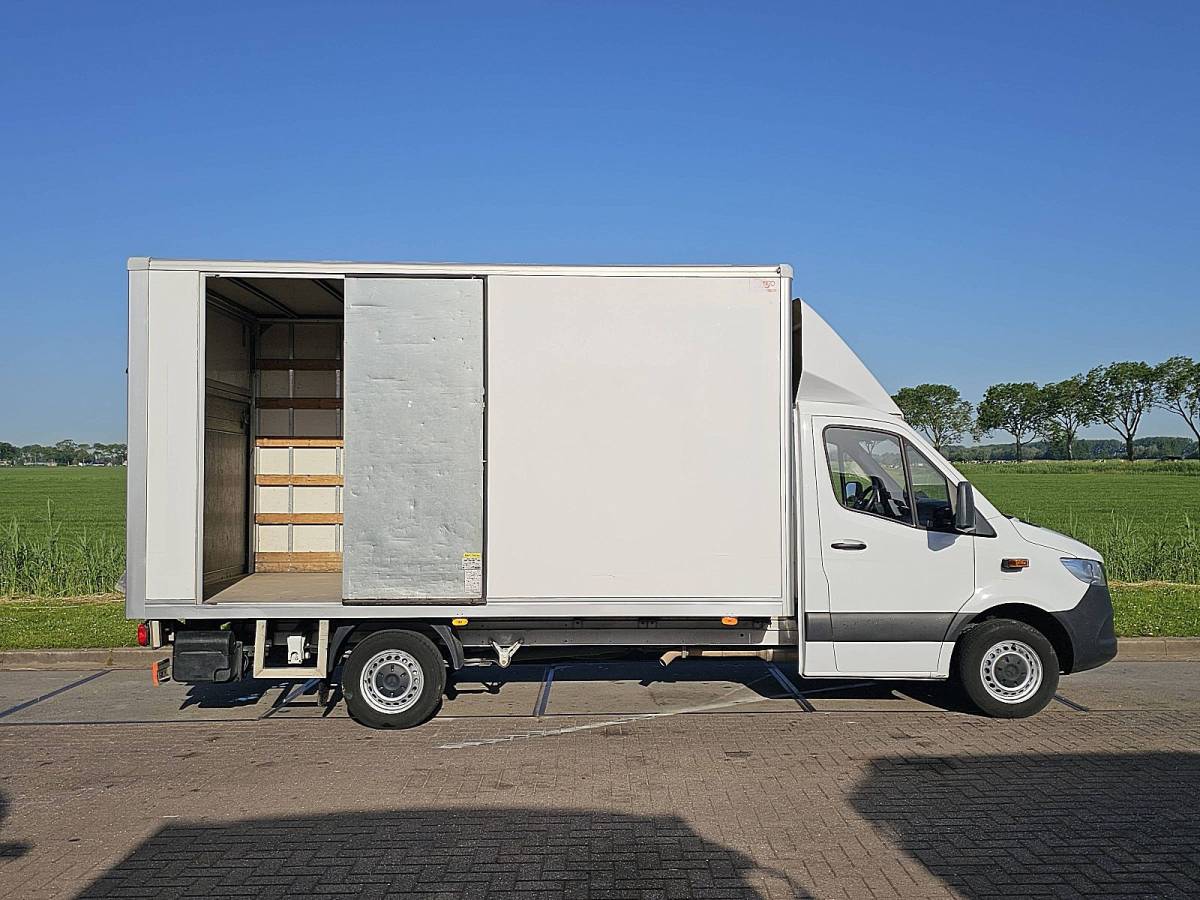 Mercedes-Benz Sprinter MERCEDES-BENZ SPRINTER 314 Bakwagen Laadklep Zijdeur Spoiler Automaat Euro6 143Pk!
