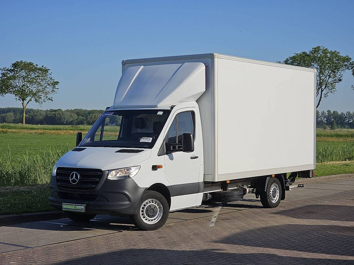 Mercedes-Benz Sprinter MERCEDES-BENZ SPRINTER 314 Bakwagen Laadklep Zijdeur Spoiler Automaat Euro6 143Pk!