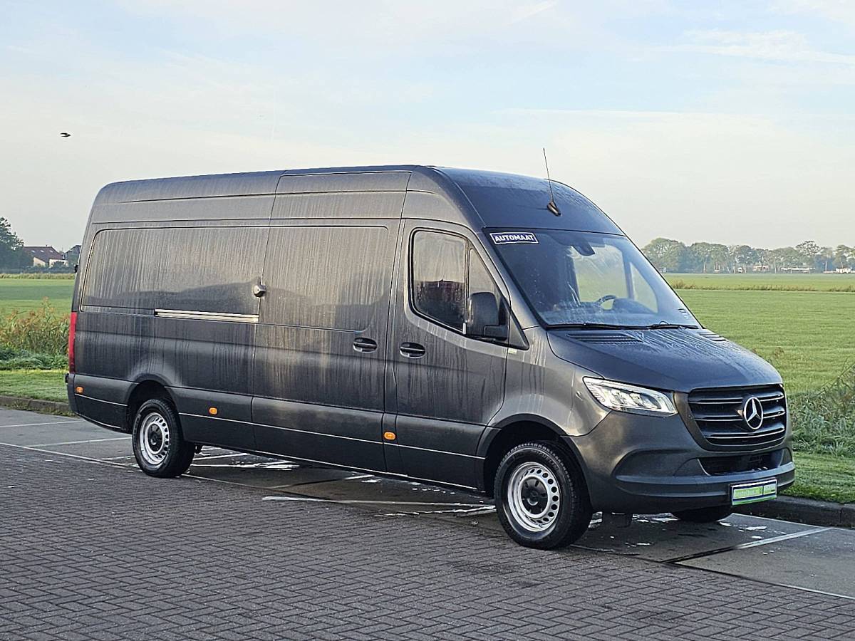 Mercedes-Benz Sprinter MERCEDES-BENZ SPRINTER 315 L3H2 Mbux LED Automaat Camera CruiseControl Carplay 3-Zits Mf-Stuurwiel!