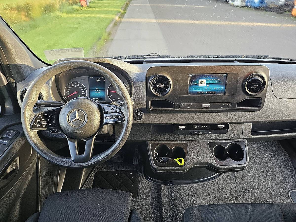 Mercedes-Benz Sprinter MERCEDES-BENZ SPRINTER 315 L3H2 Mbux LED Automaat Camera CruiseControl Carplay 3-Zits Mf-Stuurwiel!