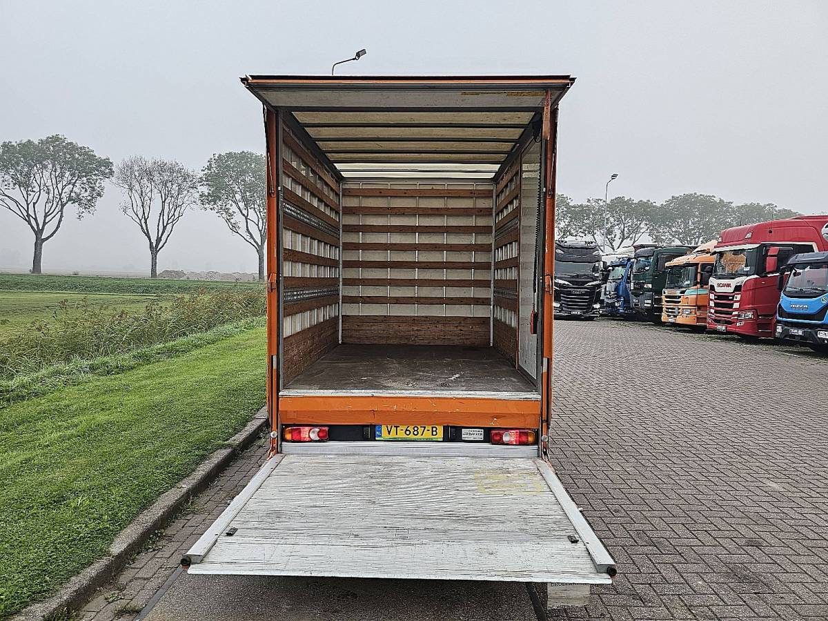 Volkswagen Transporter VOLKSWAGEN TRANSPORTER 2.0 TDI ex-overheid 140 pk