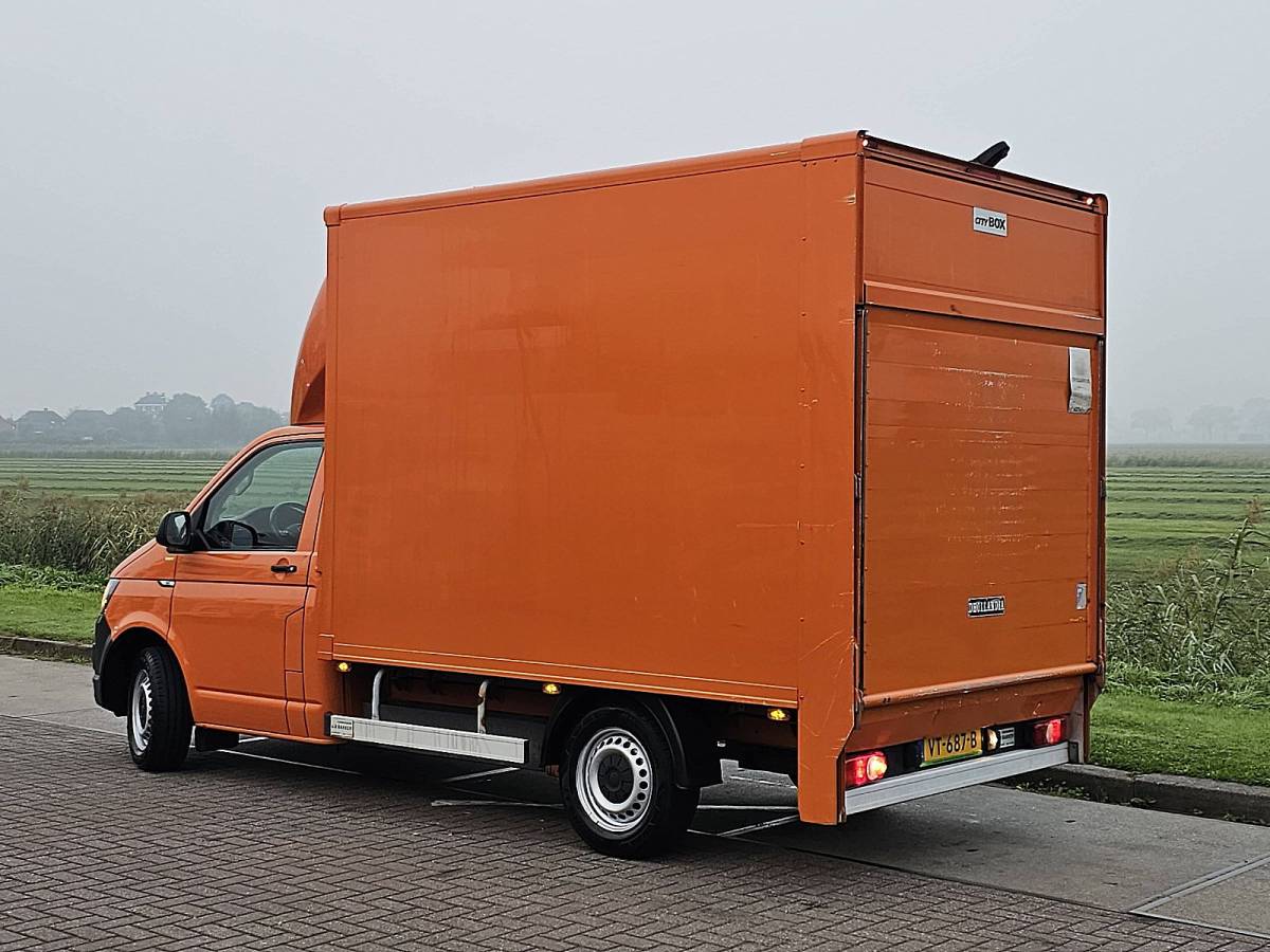 Volkswagen Transporter VOLKSWAGEN TRANSPORTER 2.0 TDI ex-overheid 140 pk