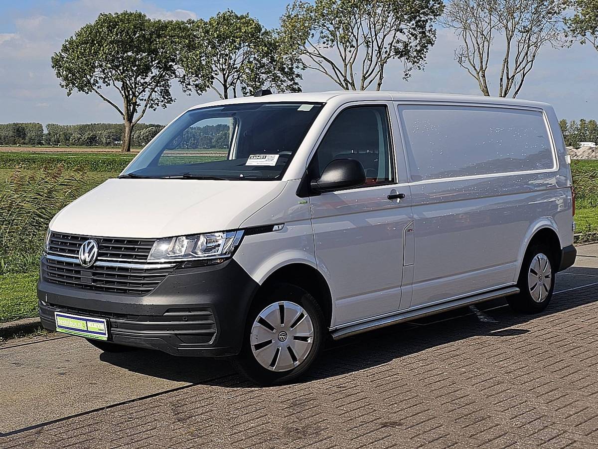 Volkswagen Transporter VOLKSWAGEN TRANSPORTER 2.0 TDI t6.1 l2 carplay nap!