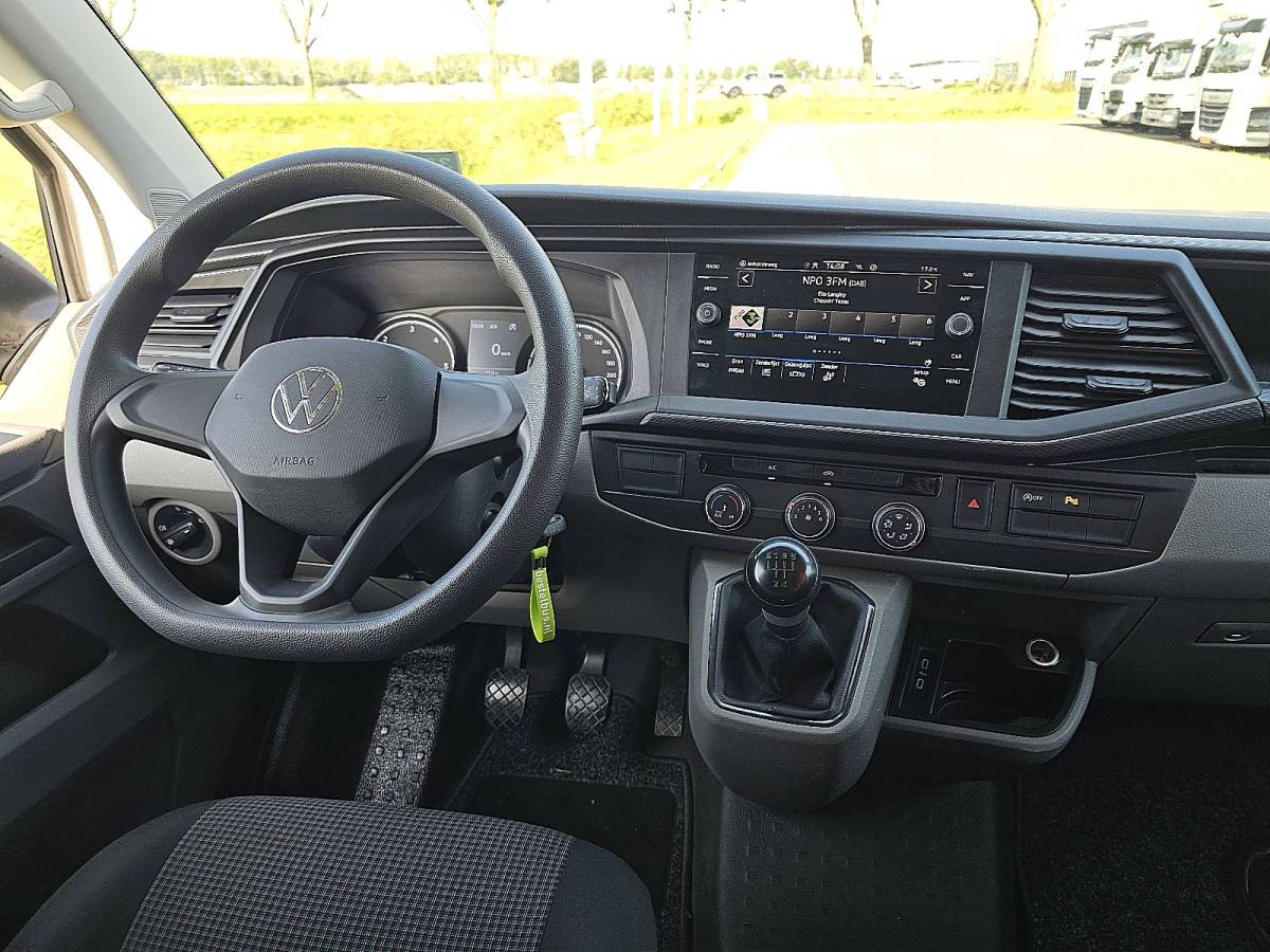 Volkswagen Transporter VOLKSWAGEN TRANSPORTER 2.0 TDI t6.1 l2 carplay nap!