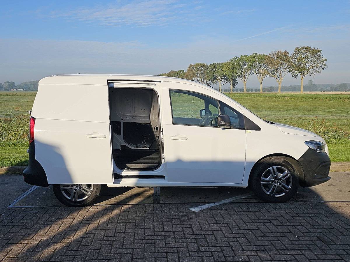 Mercedes-Benz Citan MERCEDES-BENZ CITAN 110 CDI long airco mbux eur6
