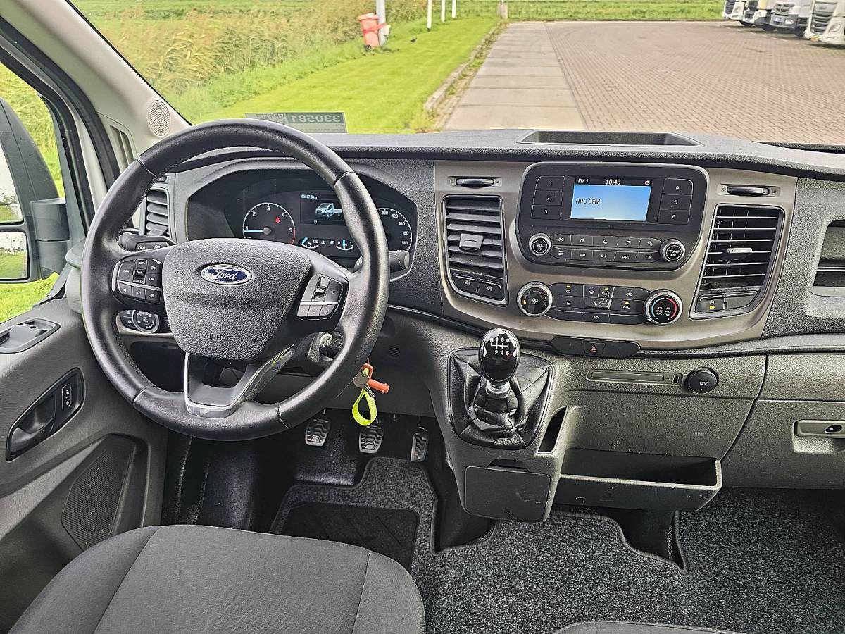 Ford Transit FORD TRANSIT 2.0 Bakwagen Laadklep Spoiler Dubbellucht 170PK Euro6 Airco!
