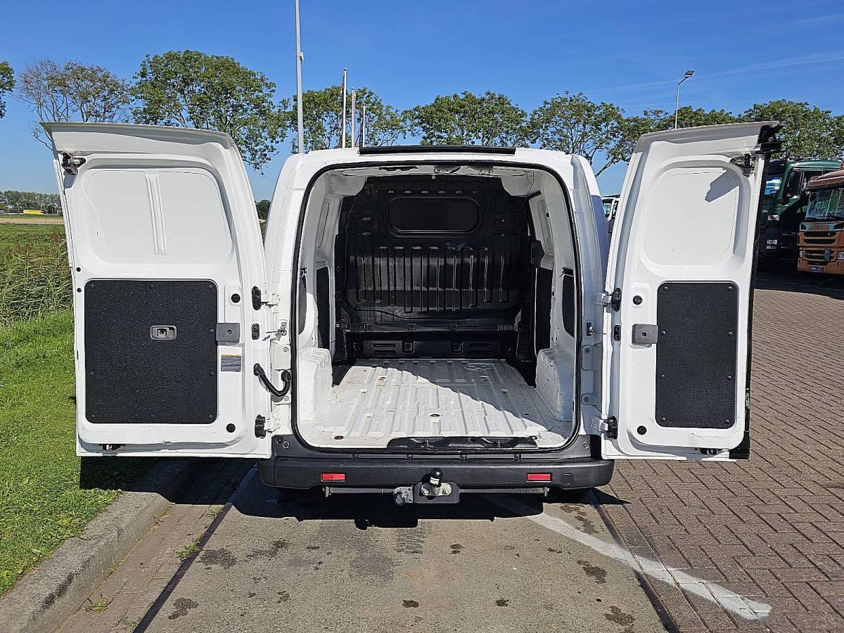 Nissan e-NV200 NISSAN E-NV200 ac aut wltp 200 kms