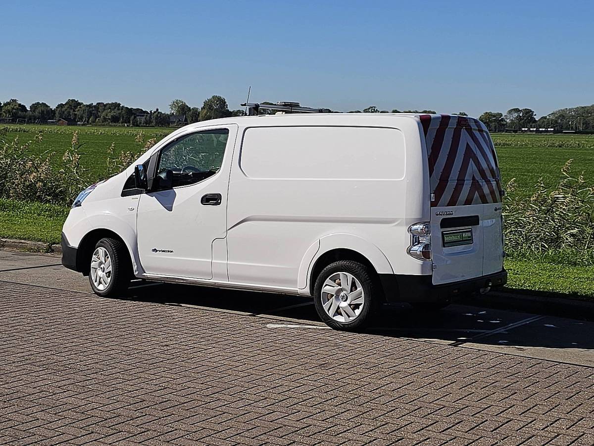 Nissan e-NV200 NISSAN E-NV200 ac aut wltp 200 kms